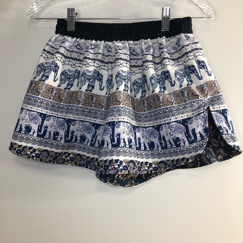 Short - Picture 2 of 8